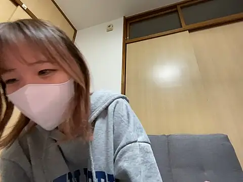 airi-ai0302 online show from 05-23-26, 10:53