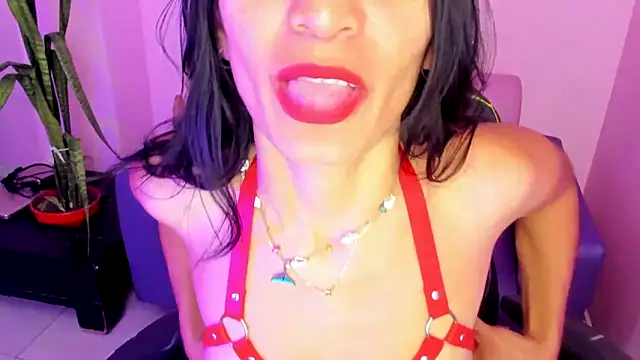 doll katiuska online show from 05-19-26, 12:34
