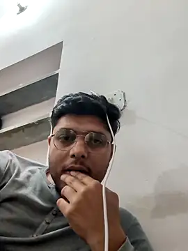 boyxzyzyxxx online show from 03-01-26, 05:02