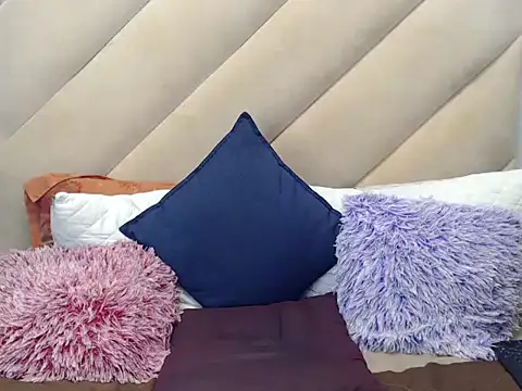 TokyoXXX online show from 04-16-26, 09:39