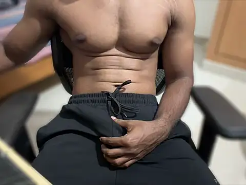 kratosTheHunk online show from 06-08-26, 11:33