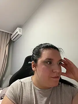 Luizaa004 online show from 03-01-26, 08:20