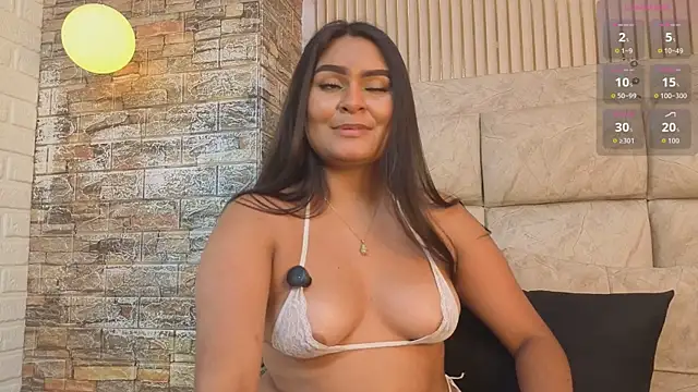 Snapshot of amarahanks11 chatting on 04-09-26, 06:19 amarahanks11 online show from 04-09-26, 06:19