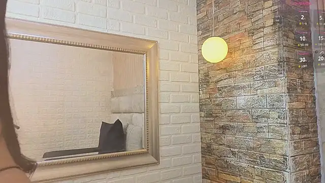 Snapshot of amarahanks11 chatting on 04-07-26, 04:25 amarahanks11 online show from 04-07-26, 04:25