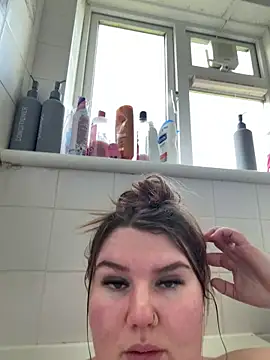 BeeMay22 online show from 03-14-26, 03:51