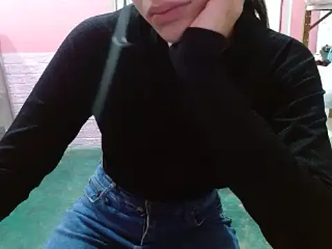 lolit cat online show from 04-08-26, 02:18