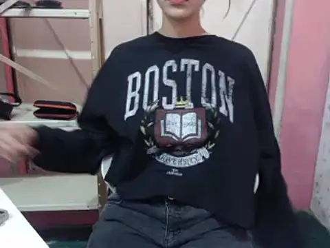 lolit cat online show from 03-28-26, 10:55