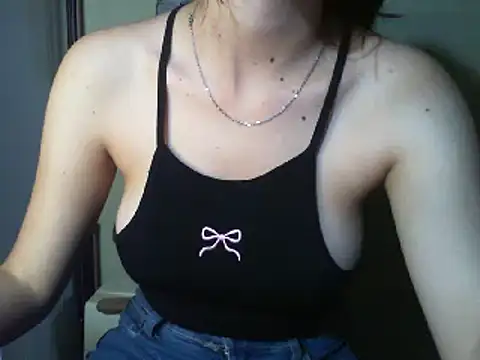 lolit cat online show from 04-03-26, 10:16