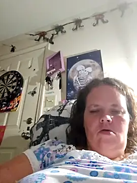 Purplesparkle1 online show from 05-09-26, 11:02
