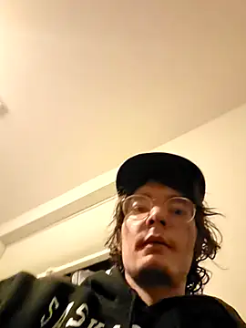 KinkyKittyBoy online show from 05-13-26, 04:41