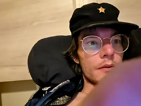 KinkyKittyBoy online show from 03-25-26, 07:41