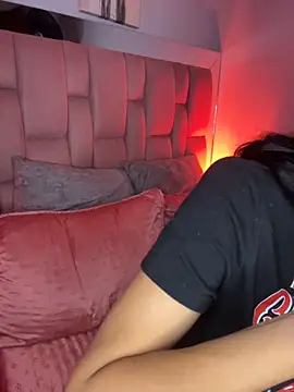Taylor  0 online show from 05-09-26, 01:03