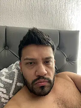 leonartho223 online show from 03-02-26, 03:29