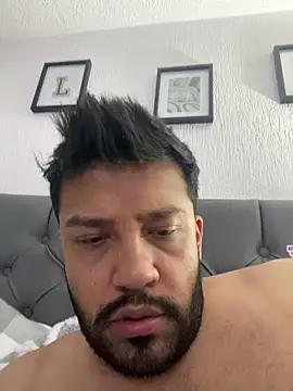 leonartho223 online show from 03-02-26, 05:08