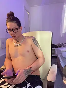 TitanNoir online show from 03-22-26, 10:06