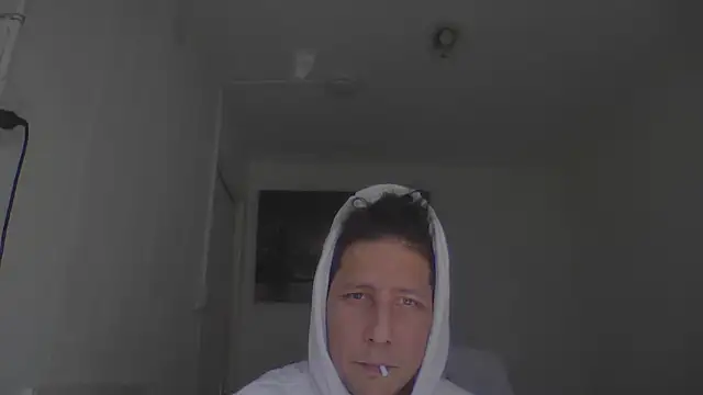 TitanNoir online show from 04-12-26, 10:18