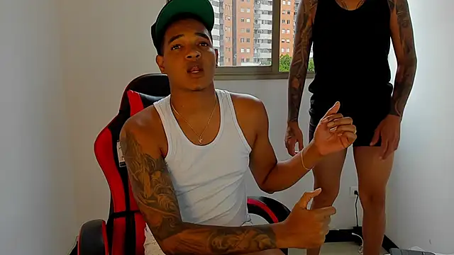 Mnell28 online show from 04-10-26, 09:33