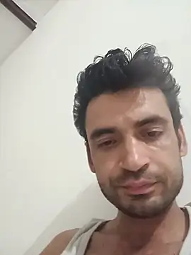 Snapshot of gauravsexy chatting on 06-26-26, 08:47 gauravsexy online show from 06-26-26, 08:47