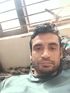 Snapshot of gauravsexy chatting on 06-29-26, 10:15 gauravsexy online show from 06-29-26, 10:15