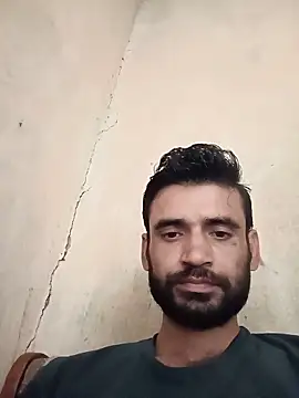 Snapshot of gauravsexy chatting on 06-12-26, 12:14 gauravsexy online show from 06-12-26, 12:14