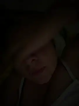 Zoe Luxxe  online show from 04-05-26, 08:37