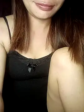 -Tristina- online show from 05-18-26, 08:35