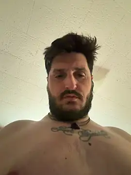 PoundedCajunGuy93 online show from 04-12-26, 08:23