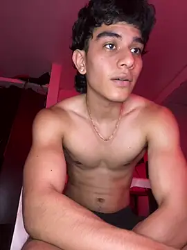 IronLatino online show from 03-11-26, 05:34