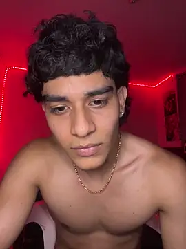 IronLatino online show from 03-06-26, 04:40