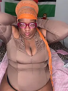 SweetCurvyRose online show from 03-05-26, 09:11
