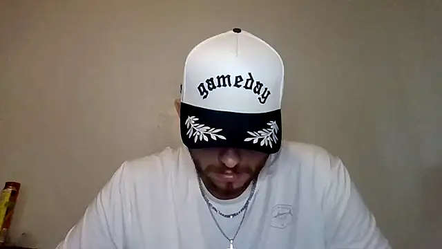 TallHungandCloudy69 online show from 04-12-26, 10:35