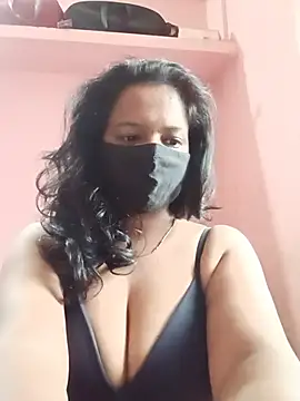 Miss-Dolly07 online show from 07-17-26, 01:36