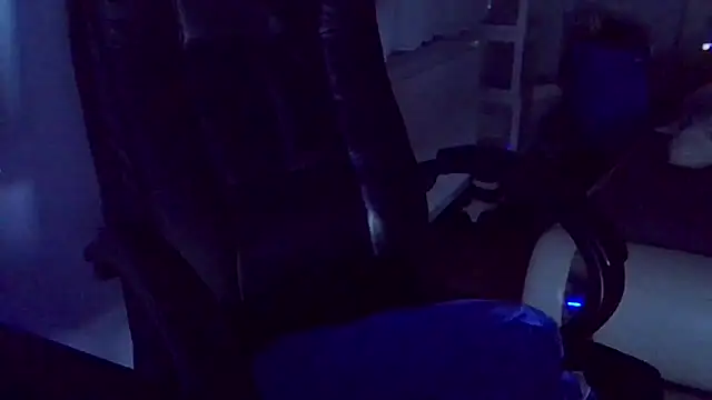 Snapshot of freklogas chatting on 04-19-26, 05:36 freklogas online show from 04-19-26, 05:36