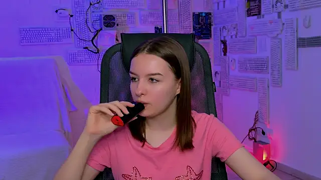 KellieBanshe online show from 06-15-26, 04:56