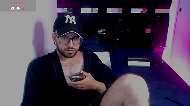 Snapshot of HyperCore_Interactive chatting on 03-20-26, 07:37 HyperCore Interactive online show from 03-20-26, 07:37