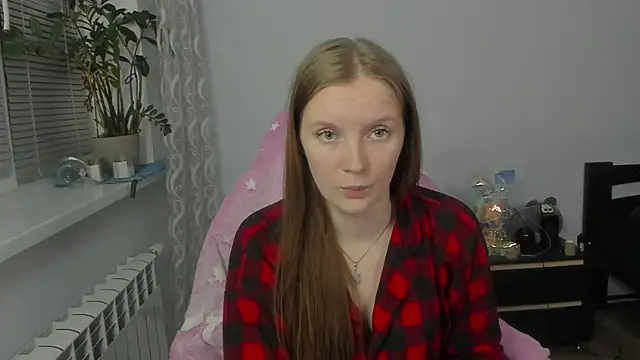 Mary Blu online show from 11-18-25, 05:49