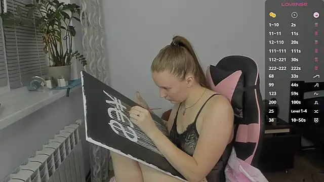 Mary Blu online show from 11-19-25, 09:59