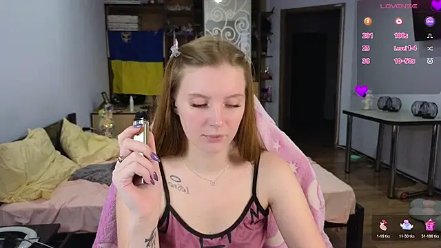 Snapshot of Mary_Blu chatting on 03-02-26, 03:40 Mary Blu online show from 03-02-26, 03:40