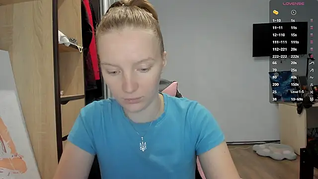 Mary Blu online show from 10-02-25, 09:23