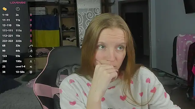 Mary Blu online show from 12-05-25, 02:00