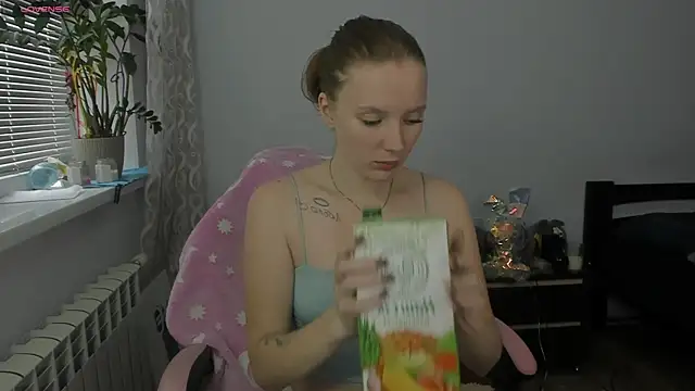 Mary Blu online show from 11-12-25, 11:14