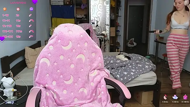 Snapshot of Mary_Blu chatting on 02-01-26, 10:13 Mary Blu online show from 02-01-26, 10:13