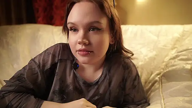 LeahAllsop online show from 03-13-26, 03:39