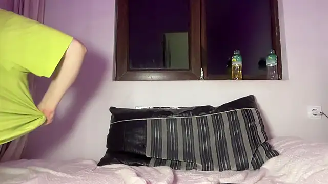 AlexaGudz online show from 06-19-26, 06:14