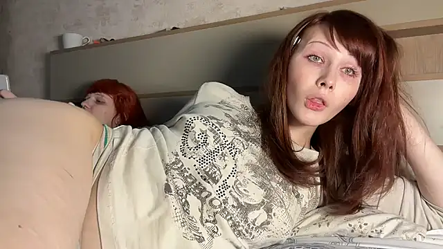 AlexaGudz online show from 08-04-26, 04:22