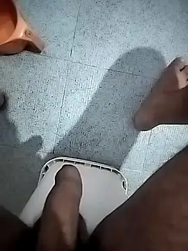 lkjhgf12qwe online show from 03-27-26, 03:35