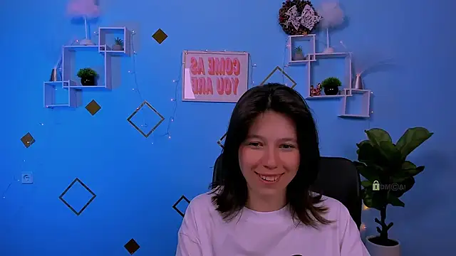 Snapshot of aria_wild_ chatting on 06-17-26, 08:58 aria wild online show from 06-17-26, 08:58