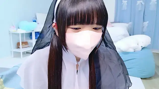 Snapshot of Hime_na chatting on 04-25-26, 04:15 Hime na online show from 04-25-26, 04:15