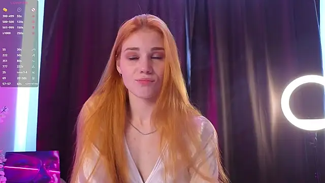 AmyLindsey online show from 06-24-26, 07:18