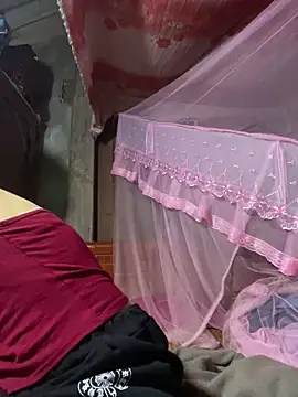 Mimi pussy online show from 05-08-26, 12:14